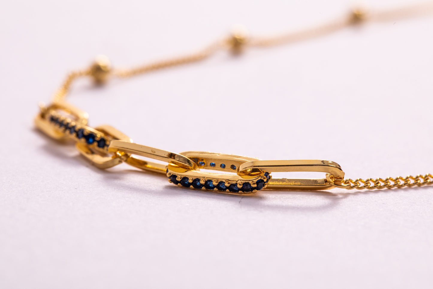 The Interlocked Blue Necklace