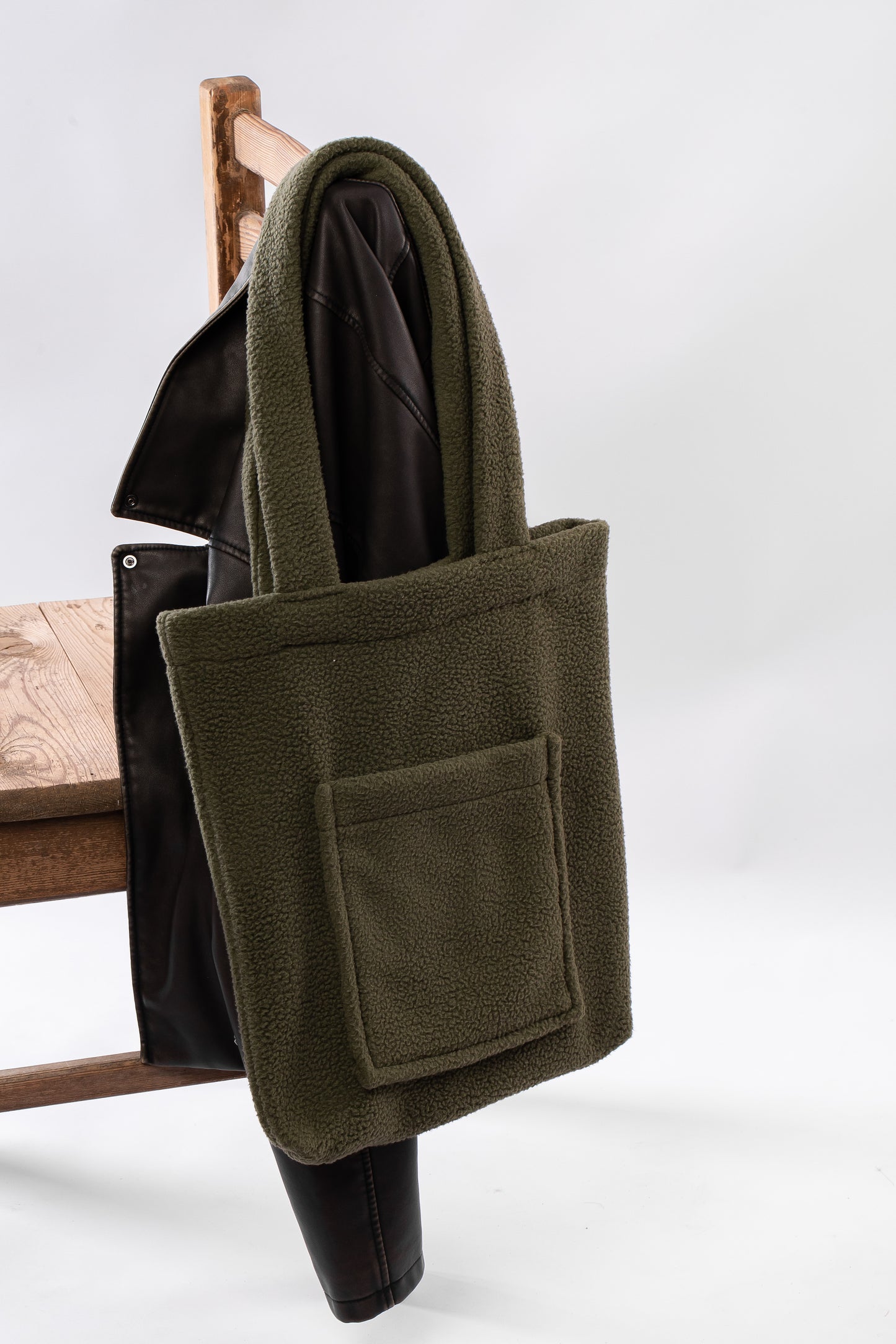 Olive Teddy Tote
